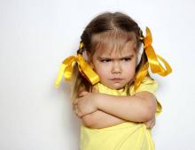 Как можно успокоить ребенка во время истерики: важные советы психолога